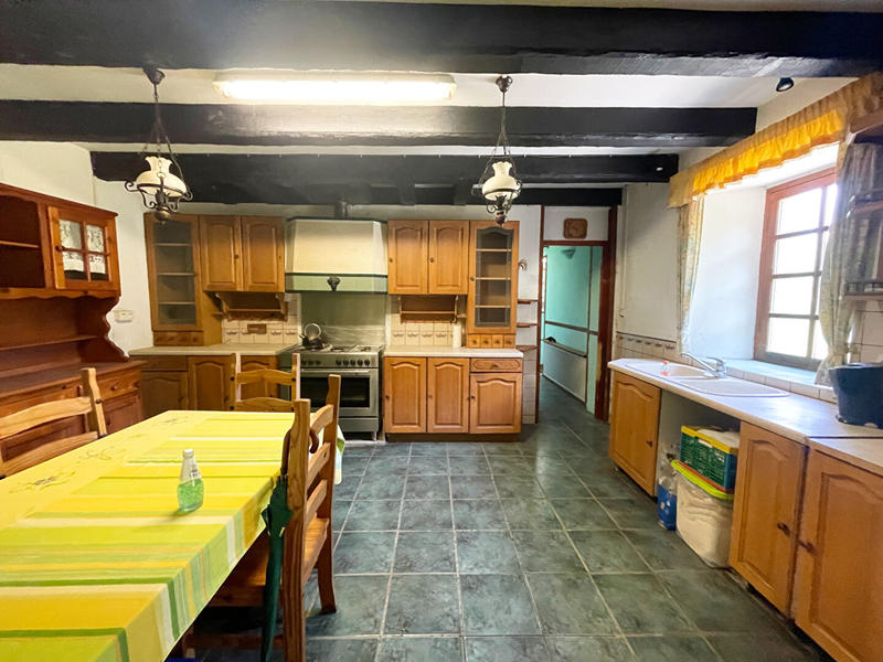 Maison - 130 m² - 9 pièces