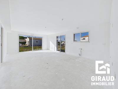 Maison - 89 m² - 4 pièces