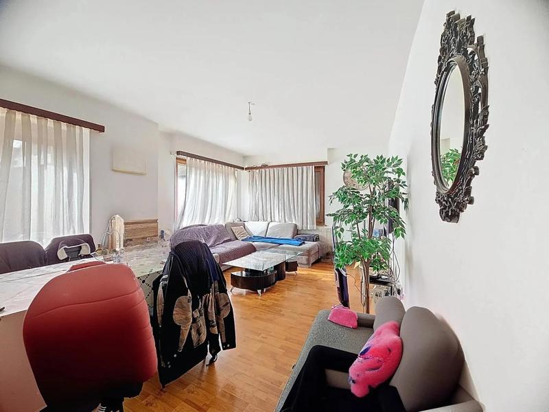 Maison - 97 m² - 4 pièces