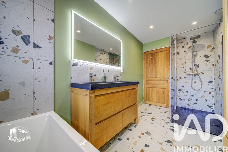 Appartement - 130 m² - 5 pièces