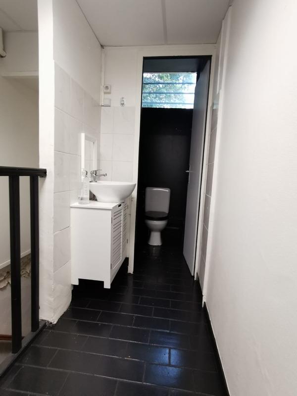 Local commercial - 73 m² - 2 pièces