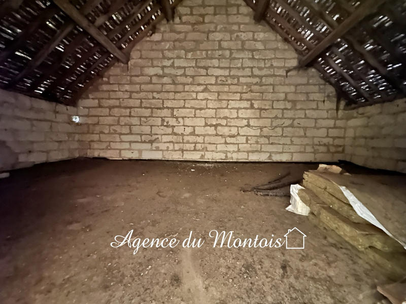 Maison - 102 m² - 4 pièces