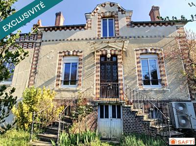 Maison - 170 m² - 6 pièces