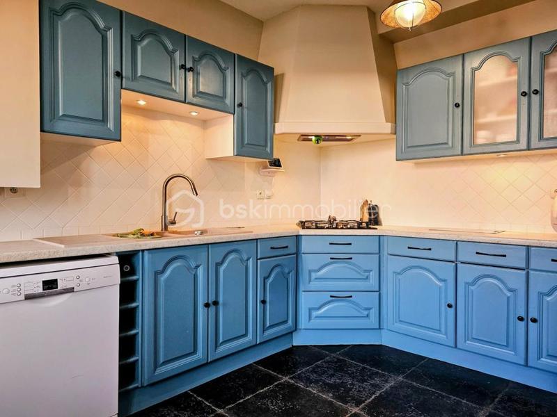 Maison - 170 m² - 7 pièces