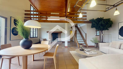 Maison - 339 m² - 12 pièces