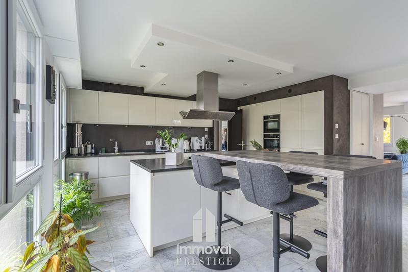 Duplex - 155 m² - 5 pièces