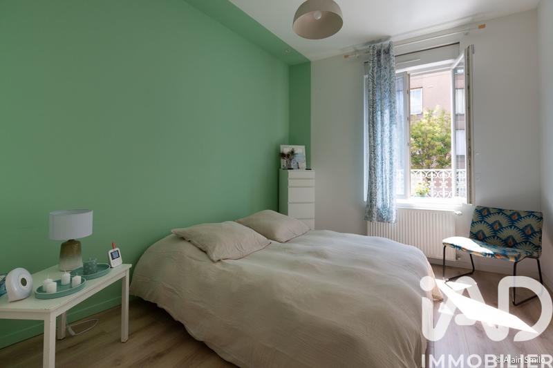 Loft - 148 m² - 5 pièces