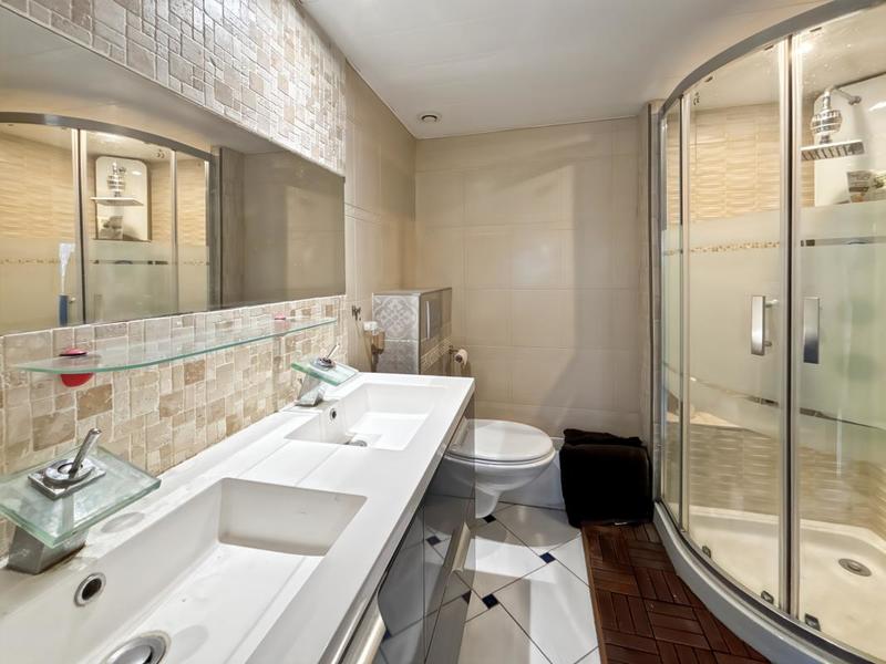 Maison - 104 m² - 4 pièces