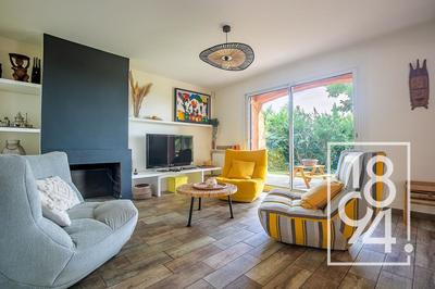 Maison - 160 m² - 7 pièces