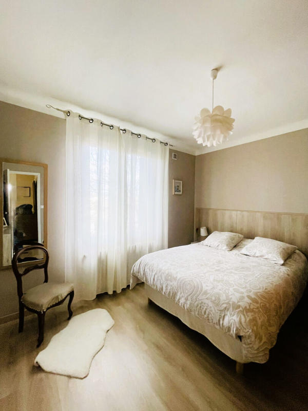 Maison - 170 m² - 5 pièces