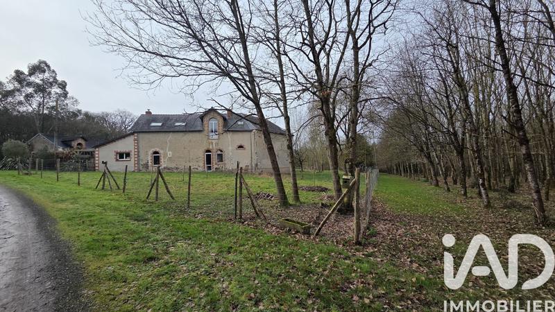 Maison - 227 m² - 8 pièces