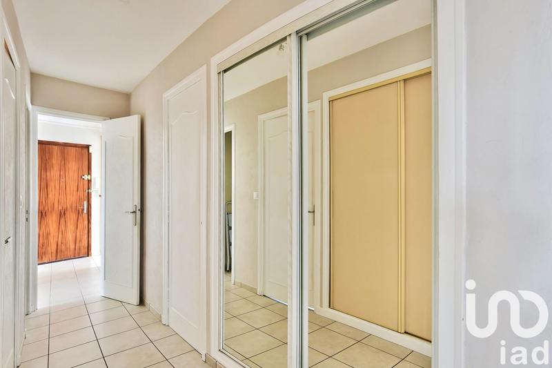 Appartement - 93 m² - 4 pièces