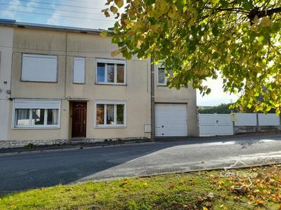 Maison - 144 m² - 7 pièces