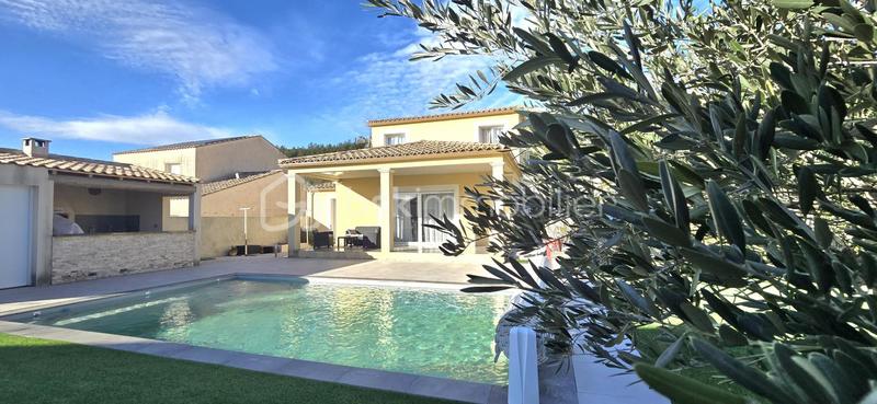 Villa - 121 m² - 5 pièces