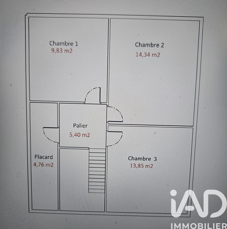 Maison - 104 m² - 4 pièces