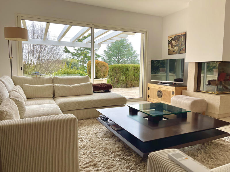 Villa - 228 m² - 6 pièces