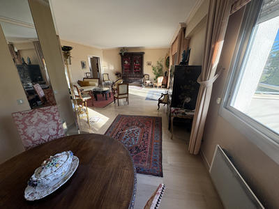 Appartement - 140 m² - 4 pièces