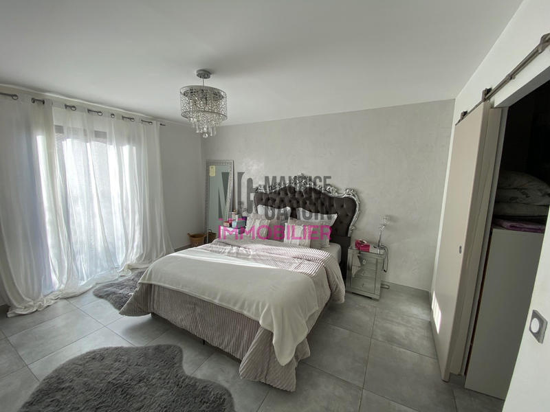 Maison contemporaine - 155 m² - 5 pièces