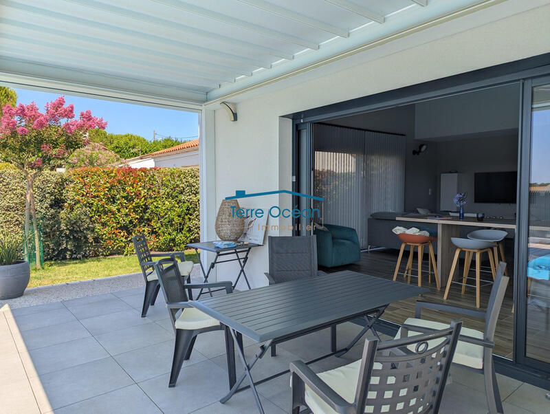 Maison contemporaine - 106 m² - 4 pièces