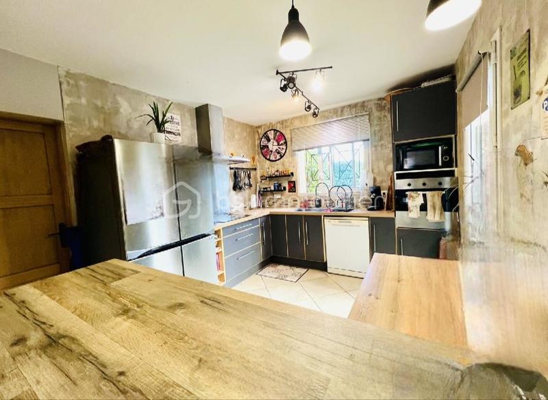 Maison traditionnelle - 107 m² - 5 pièces