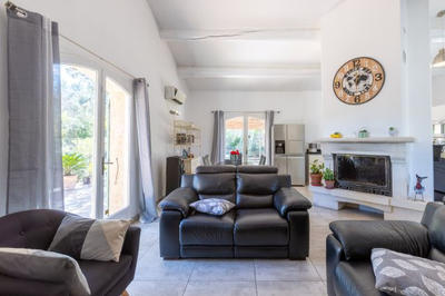 Maison - 160 m² - 7 pièces