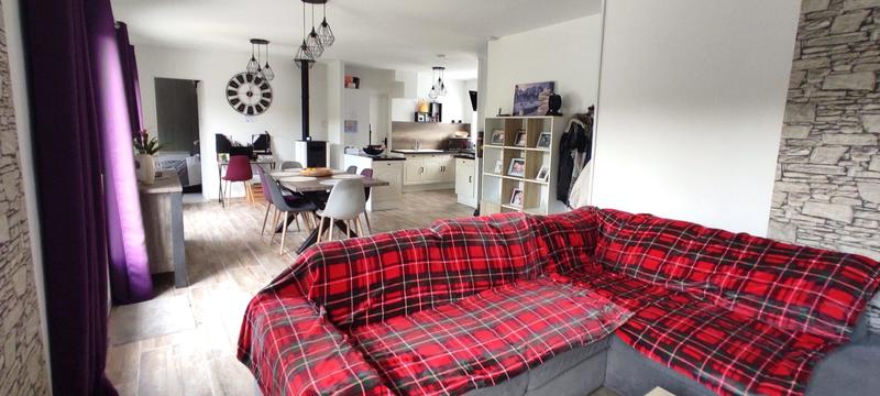 Maison - 100 m² - 5 pièces