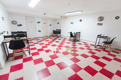 Local commercial - 88 m²