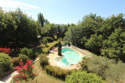 Villa - 195 m² - 7 pièces