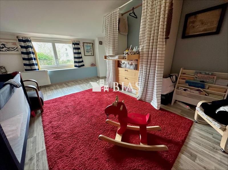 Maison - 162 m² - 6 pièces