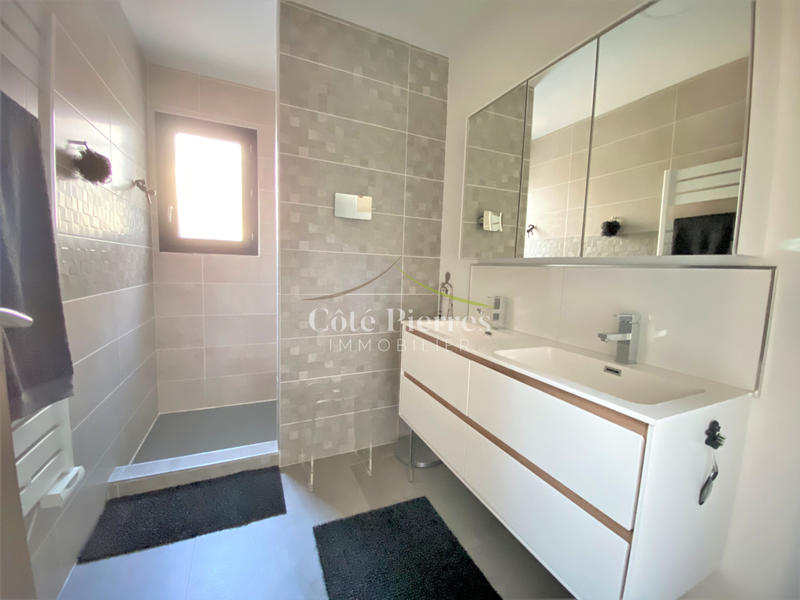 Villa - 150 m² - 5 pièces