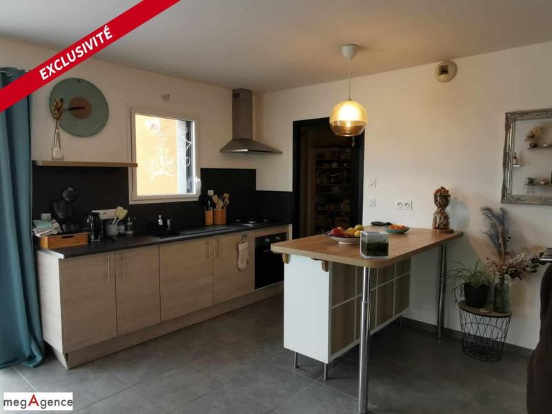 Maison - 81 m² - 4 pièces