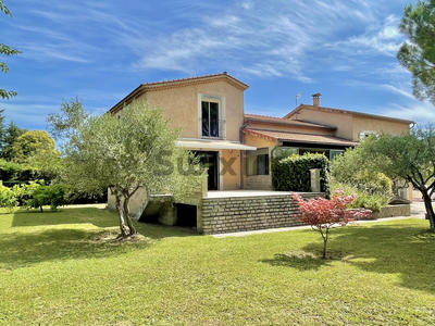Villa - 186 m² - 7 pièces