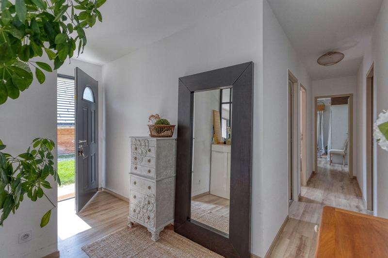 Maison - 97 m² - 4 pièces