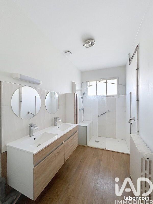 Maison de campagne - 210 m² - 9 pièces