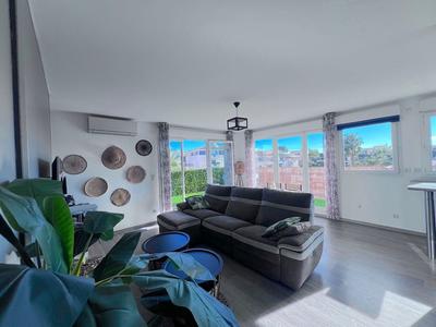 Appartement - 69 m² - 3 pièces