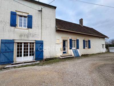 Maison - 144 m² - 5 pièces