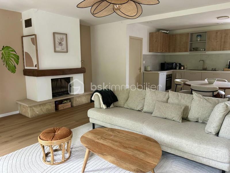 Maison - 95 m² - 5 pièces