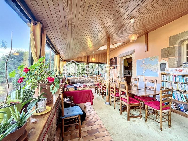 Maison - 295 m² - 7 pièces