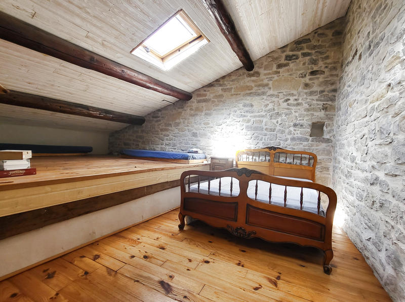 Maison - 184 m² - 6 pièces