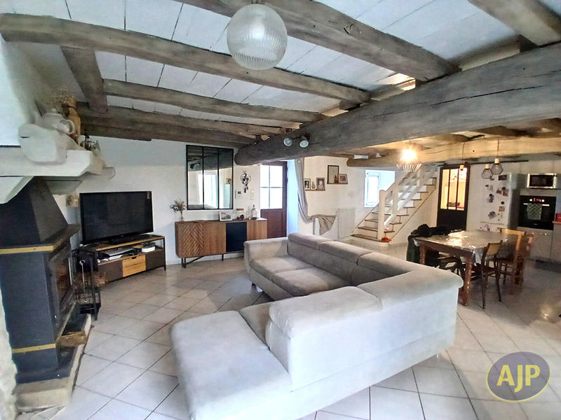 Maison - 82 m² - 4 pièces