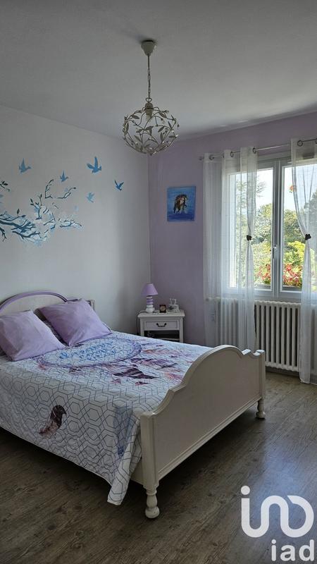 Maison - 215 m² - 7 pièces