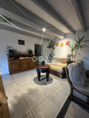 Maison - 105 m² - 4 pièces