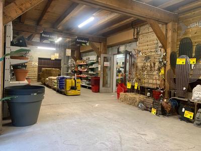 Local commercial - 450 m² - 5 pièces