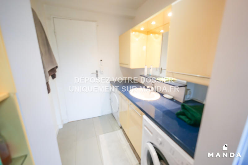 Chambre - 10 m² - 5 pièces