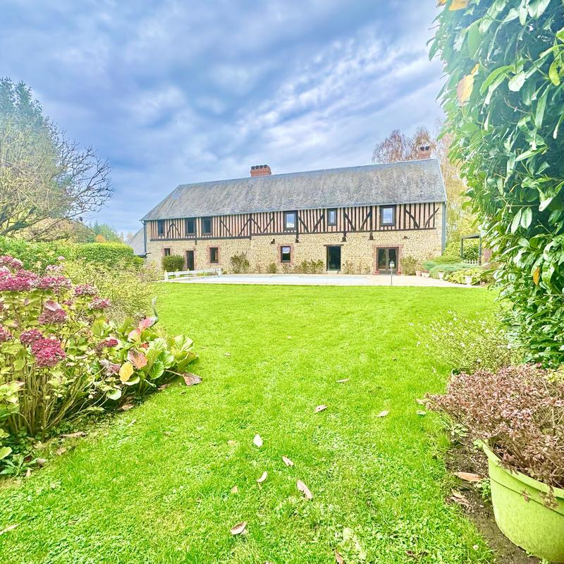 Maison ancienne - 240 m² - 7 pièces