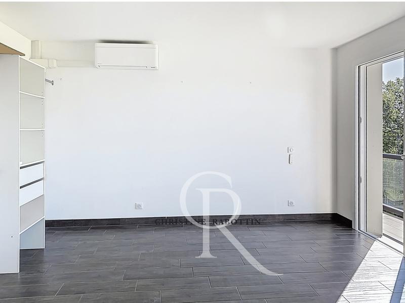 Villa - 143 m² - 4 pièces