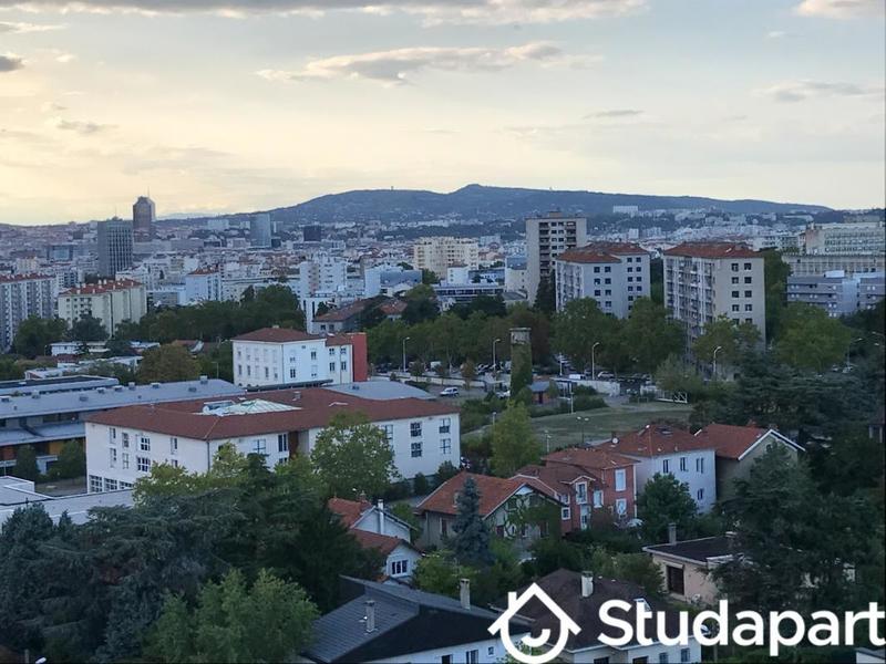 Chambre - 9 m² - 1 pièce