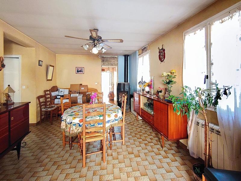 Maison - 98 m² - 6 pièces