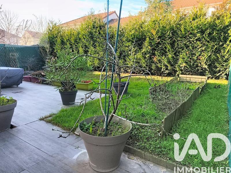 Maison - 93 m² - 4 pièces