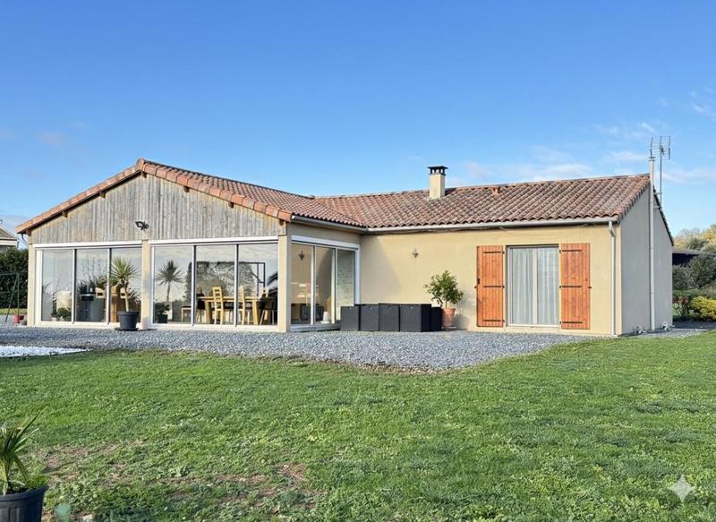 Maison - 141 m² - 4 pièces